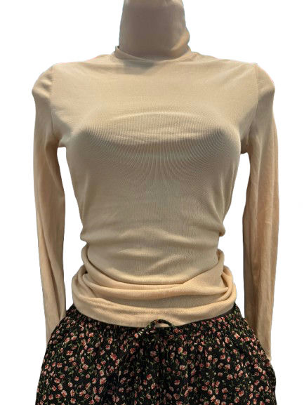 UNBRANDED Long Sleeve Badge - Image 1